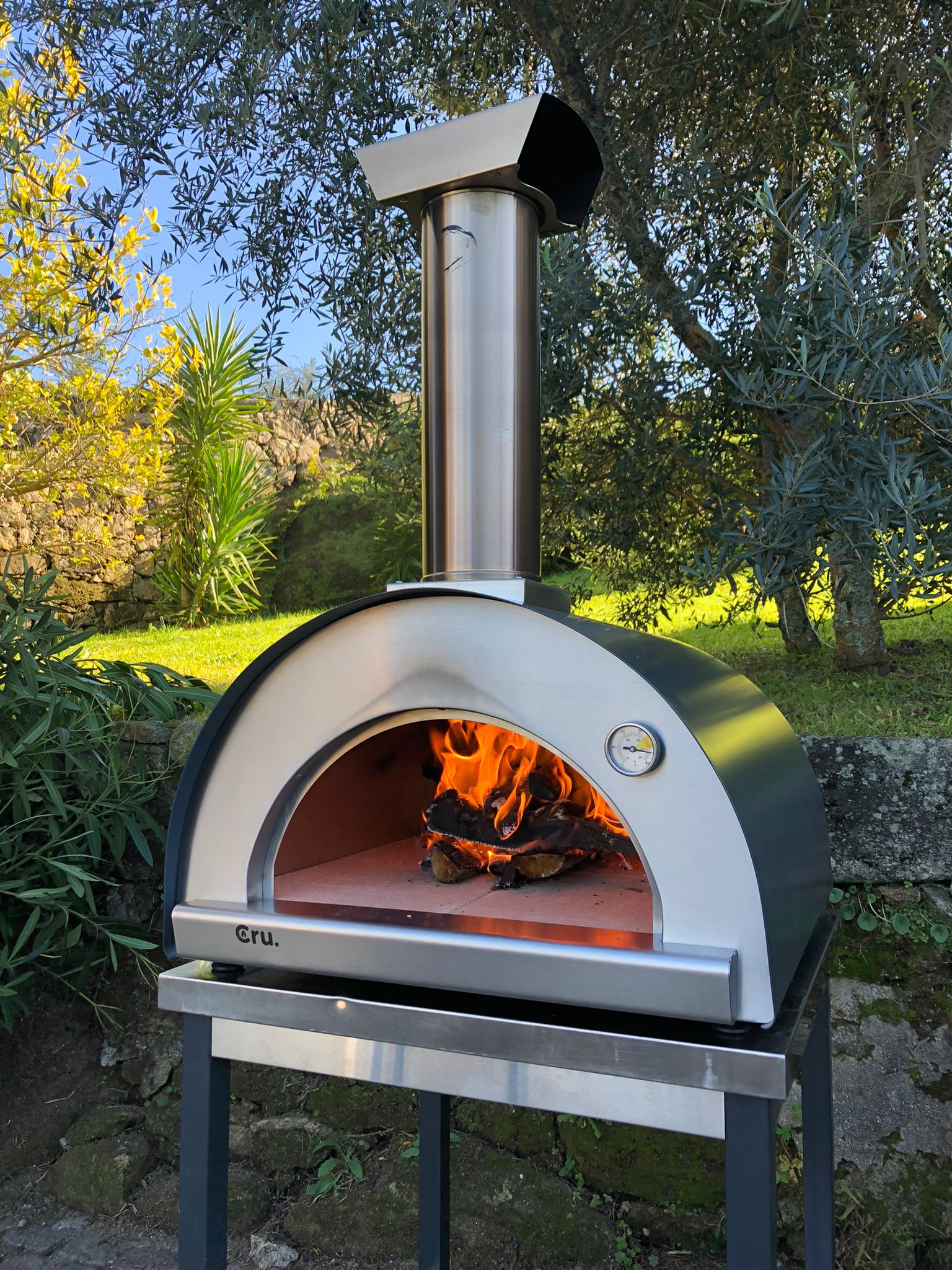 Cru Champion Oven